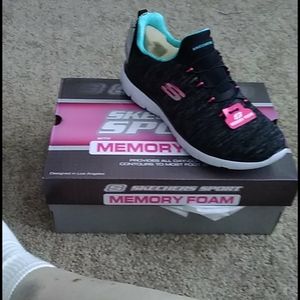 SKECHERS SLIP ON SNEAKERS- NEW IN BOX